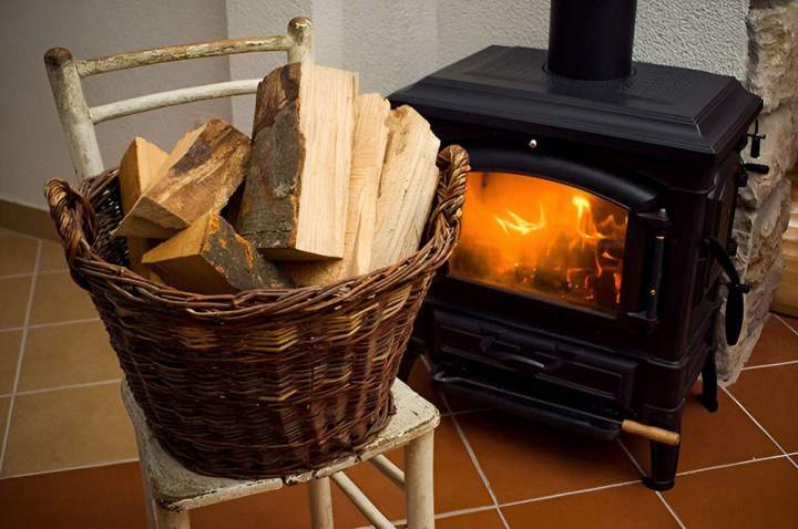 Vente de bois bûche coupé Angers